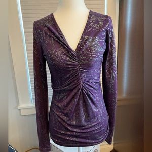 Karen Kane ruched v-neck purple with silver and black scrolls slight sheen